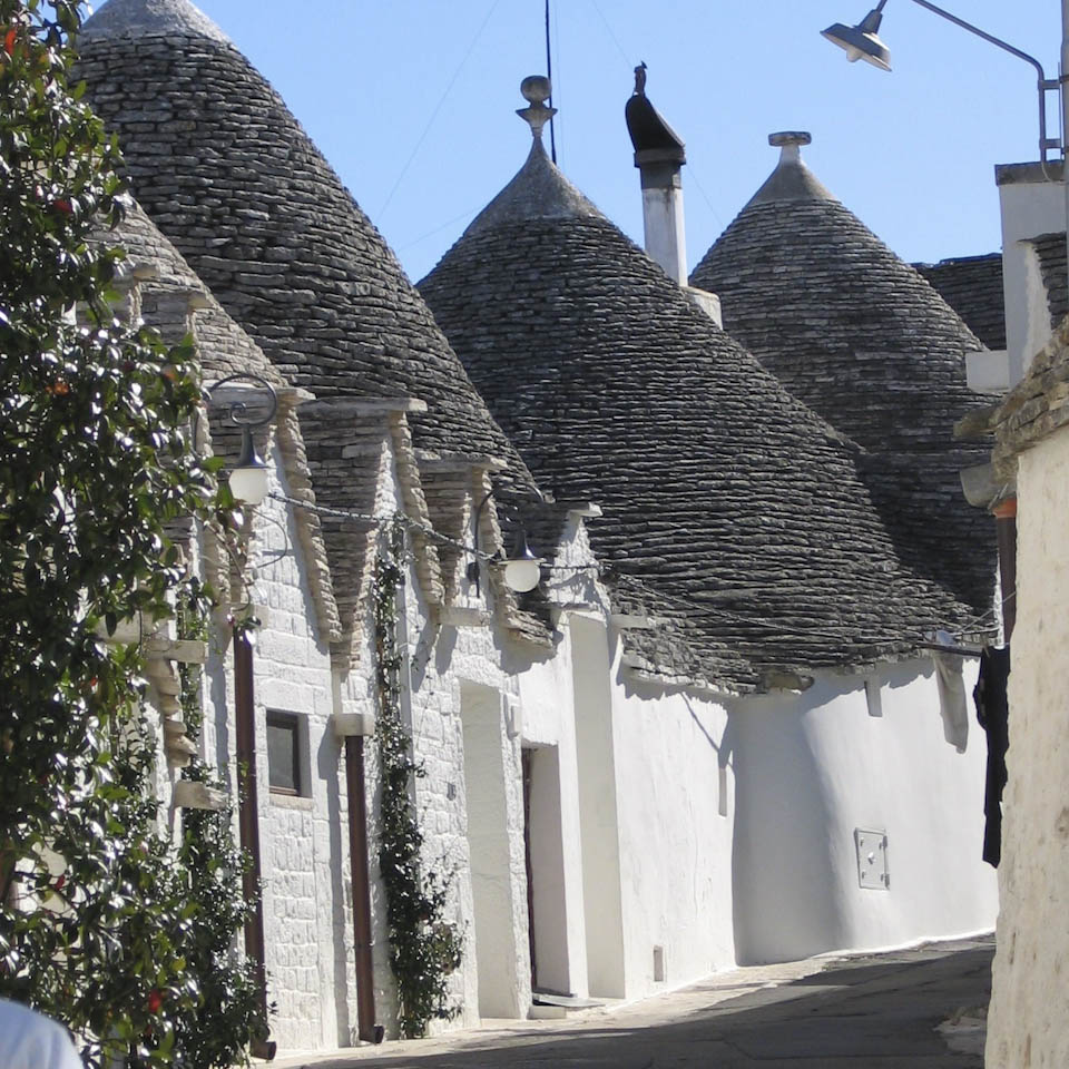 trulli in alberobello